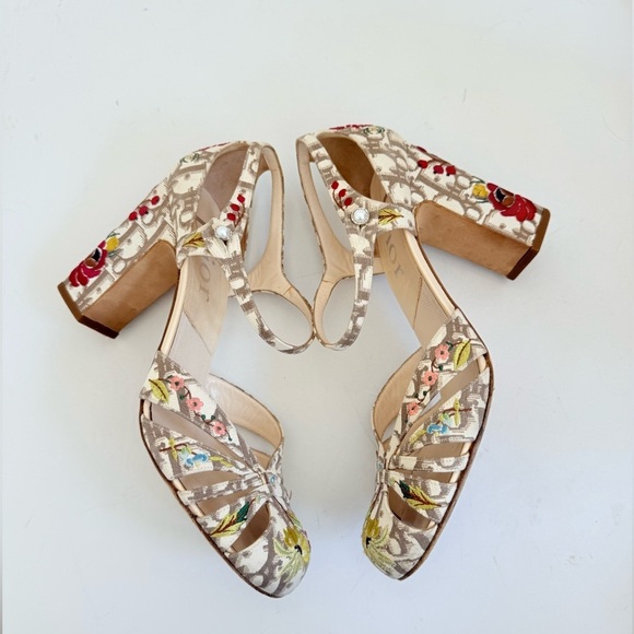 Dior Multicolor Canvas Floral Embroidered Diorissimo  Mary Jane Pumps EU 40.5 - Picture 6 of 14